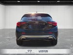 2017 INFINITI QX30 Premium