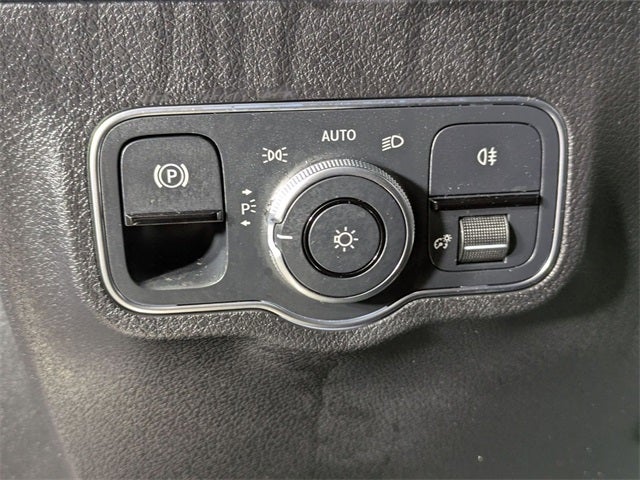 2023 Mercedes-Benz EQB 300 4MATIC®