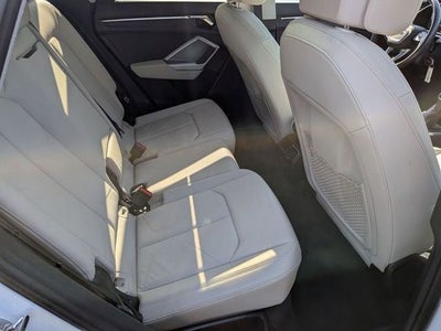 2023 Audi Q3 Premium quattro