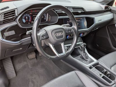 2021 Audi Q3 Premium quattro