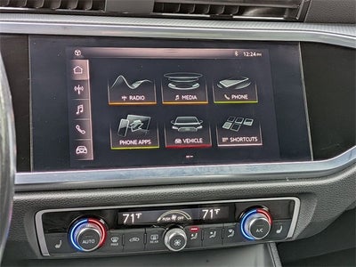 2021 Audi Q3 Premium quattro