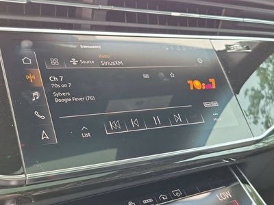 2022 Audi Q8 55 Premium Plus quattro