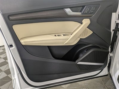 2024 Audi Q5 45 S line Prestige quattro