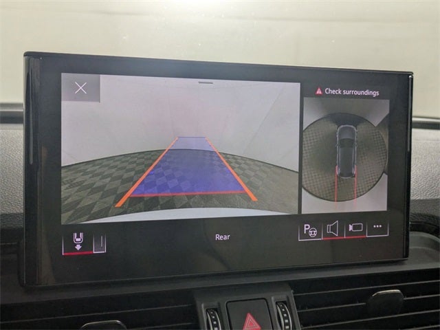 2024 Audi Q5 45 S line Prestige quattro