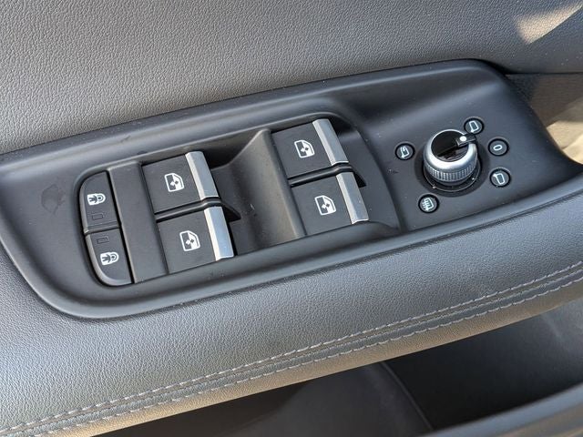 2023 Audi Q7 55 Prestige quattro