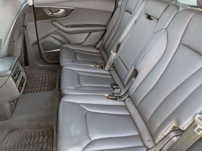 2023 Audi Q7 55 Prestige quattro