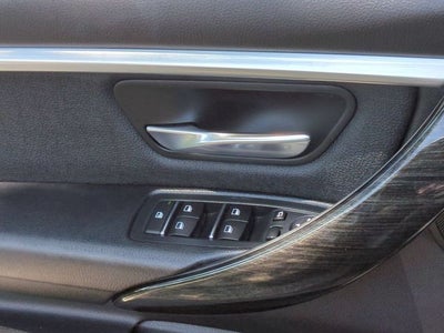 2018 BMW 3 Series 330i xDrive