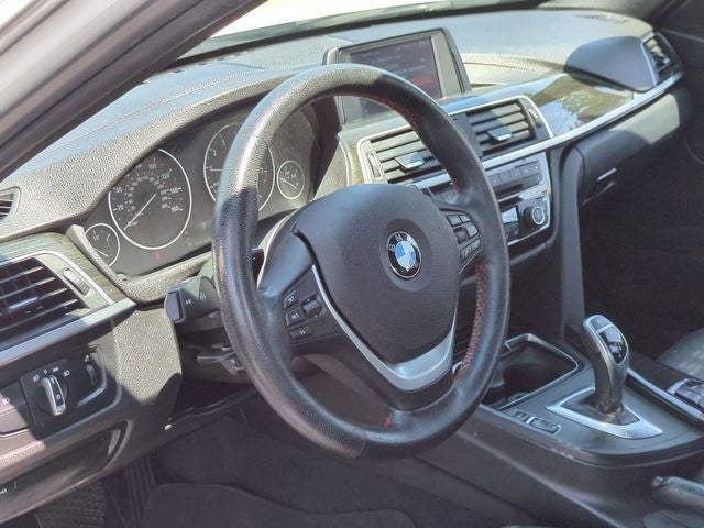 2018 BMW 3 Series 330i xDrive