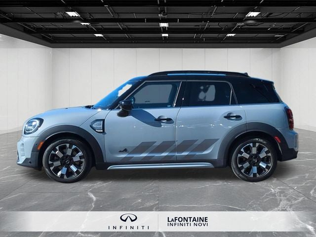 2023 MINI Cooper S Countryman Iconic