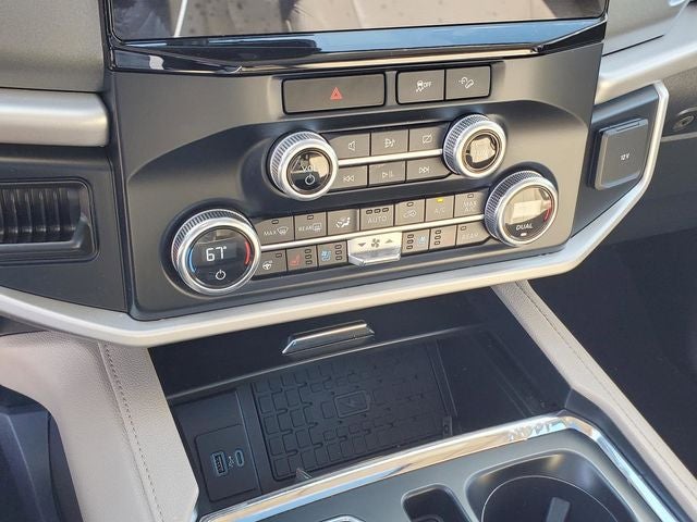 2022 Ford Expedition Max XLT