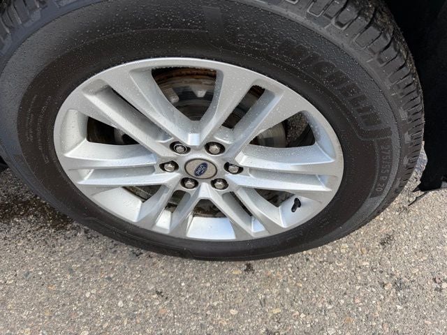 2022 Ford Expedition Max XLT