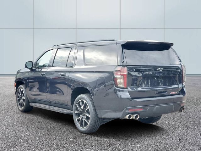 2023 Chevrolet Suburban RST