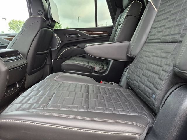 2023 Cadillac Escalade Sport Platinum