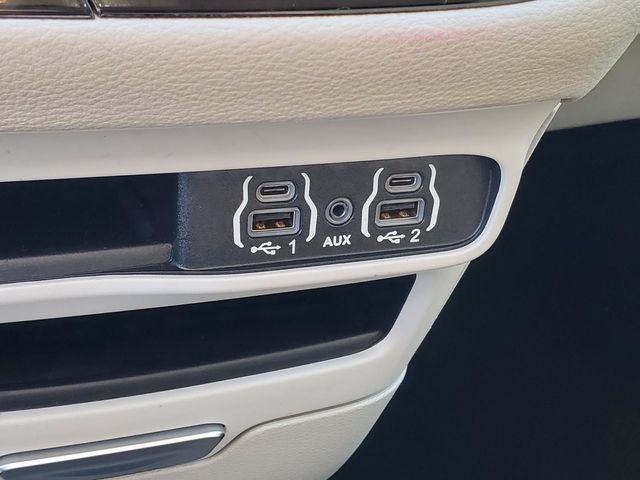 2021 Chrysler Pacifica Touring