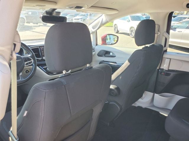 2021 Chrysler Pacifica Touring