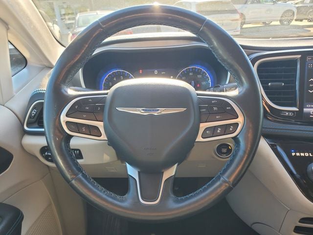 2021 Chrysler Pacifica Touring