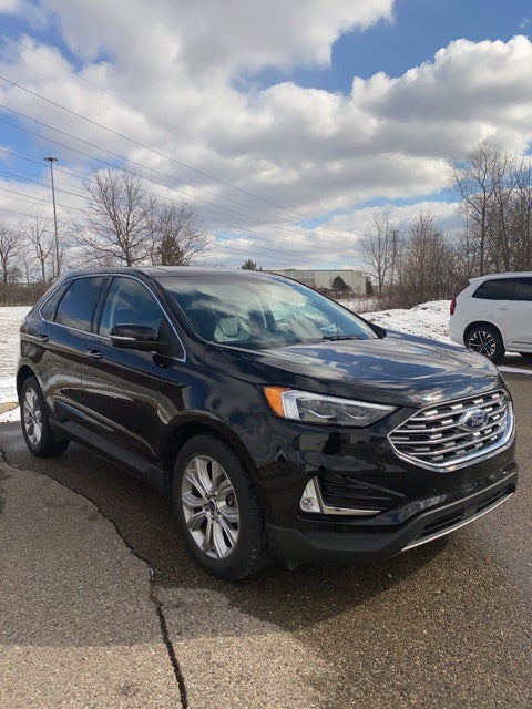 2019 Ford Edge Titanium
