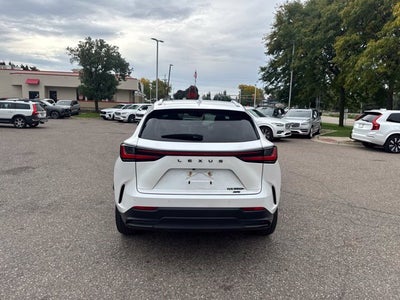 2025 Lexus NX 350h Luxury