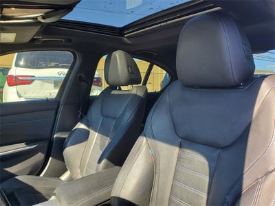 2022 BMW 3 Series 330e iPerformance