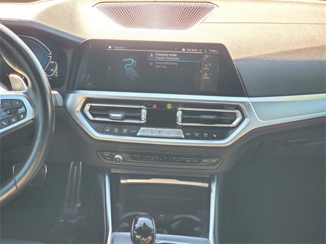 2022 BMW 3 Series 330e iPerformance