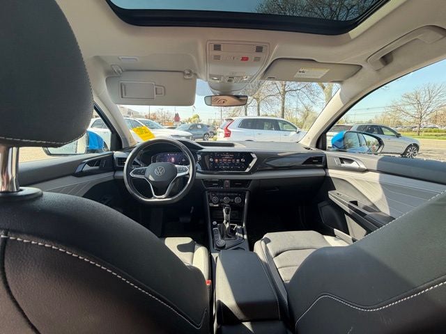 2024 Volkswagen Taos 1.5T SEL