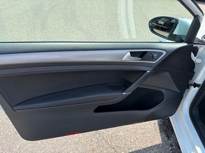 2015 Volkswagen Golf TSI S 2-Door