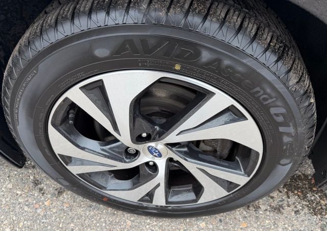 2022 Subaru Legacy Premium