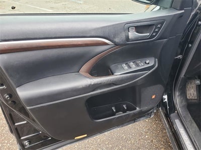 2015 Toyota Highlander Limited Platinum V6