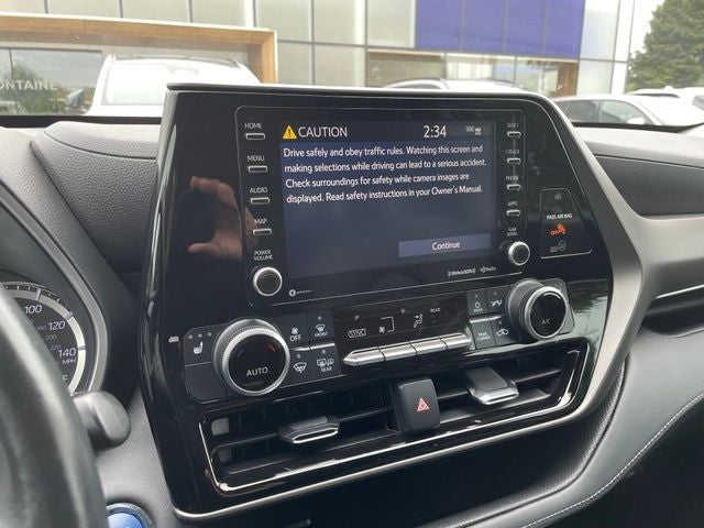 2022 Toyota Highlander Hybrid XLE