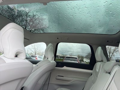 2025 Volvo EX90 Twin Motor Performance Plus 7-Seater