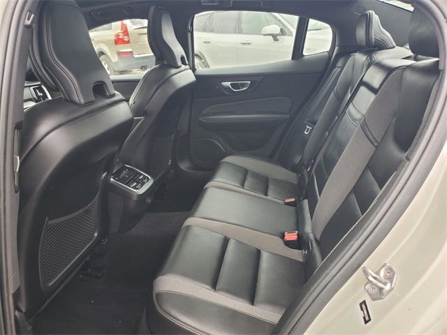 2021 Volvo S60 T5 R-Design