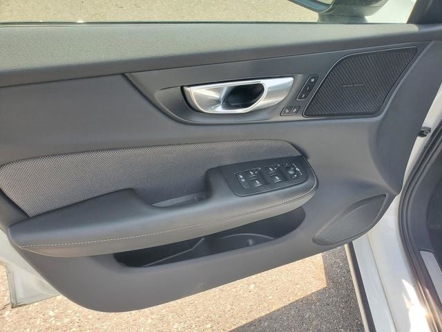 2024 Volvo S60 Recharge Plug-In Hybrid T8 Plus Black Edition