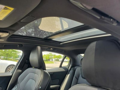 2024 Volvo S60 Recharge Plug-In Hybrid T8 Plus Black Edition