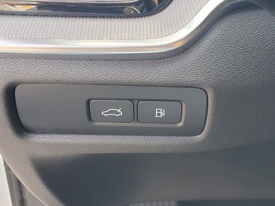 2024 Volvo S60 Recharge Plug-In Hybrid T8 Plus Black Edition