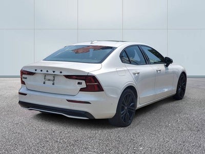 2024 Volvo S60 Recharge Plug-In Hybrid T8 Plus Black Edition