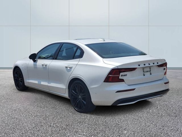 2024 Volvo S60 Recharge Plug-In Hybrid T8 Plus Black Edition