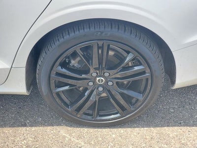 2024 Volvo S60 Recharge Plug-In Hybrid T8 Plus Black Edition