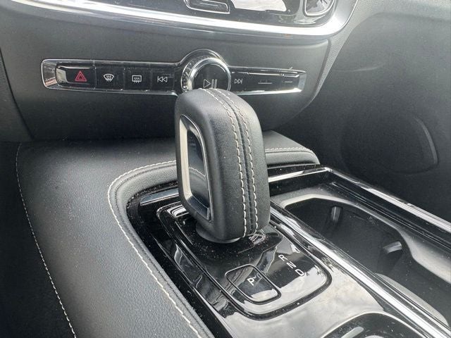 2022 Volvo S60 Recharge Plug-In Hybrid T8 Polestar