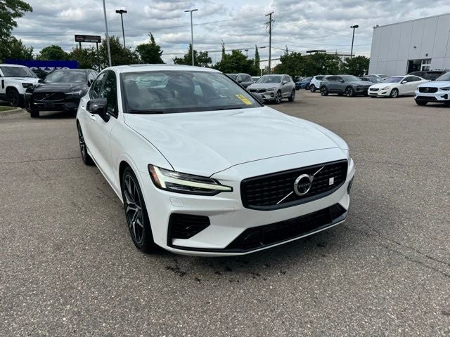 2022 Volvo S60 Recharge Plug-In Hybrid T8 Polestar