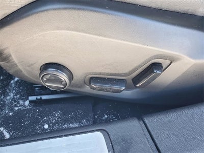 2023 Volvo S60 B5 Plus Dark Theme