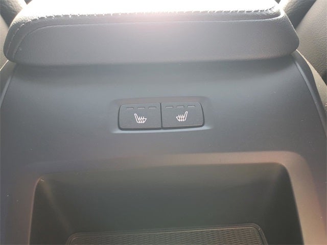 2023 Volvo S60 B5 Plus Dark Theme