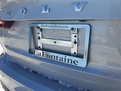 2023 Volvo S60 B5 Plus Dark Theme