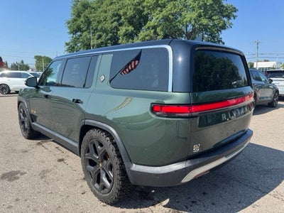 2023 Rivian R1S Adventure