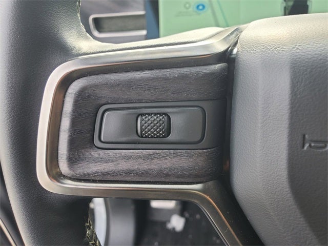 2024 Rivian R1S Adventure