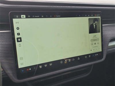 2024 Rivian R1S Adventure