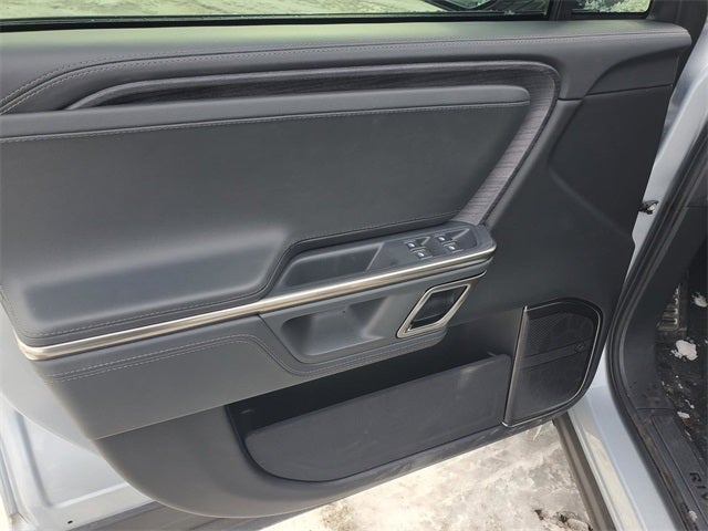 2024 Rivian R1S Adventure