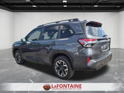 2025 Subaru Forester Premium