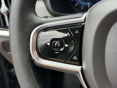 2023 Volvo S90 B6 Plus