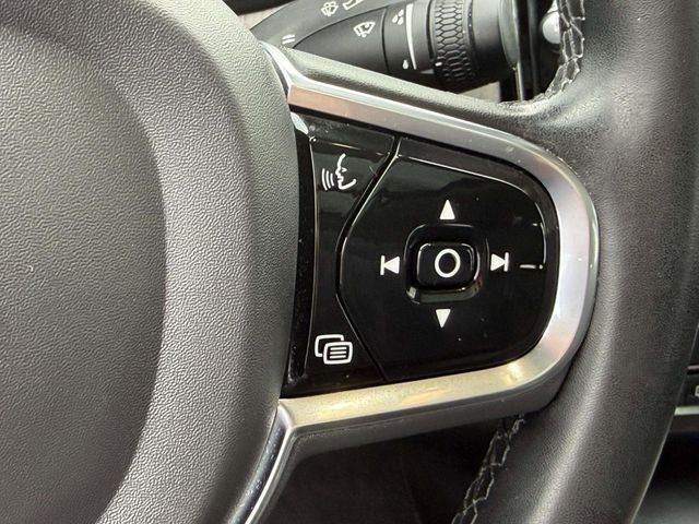 2023 Volvo S90 B6 Plus