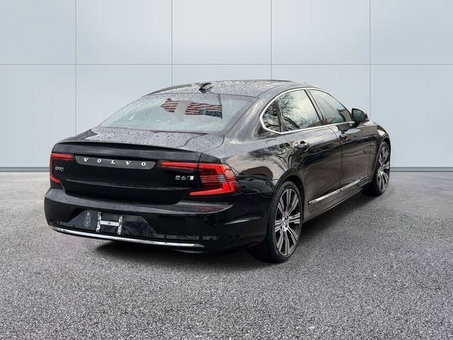 2023 Volvo S90 B6 Plus